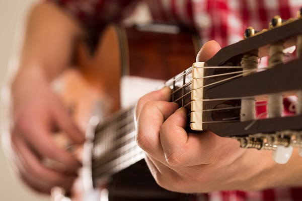 The Art of Suspended Chords on the Guitar